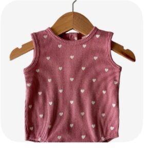 SpearmintLove Organic Waffle Bubble  Sleeveless Baby Romper with Heart Pattern